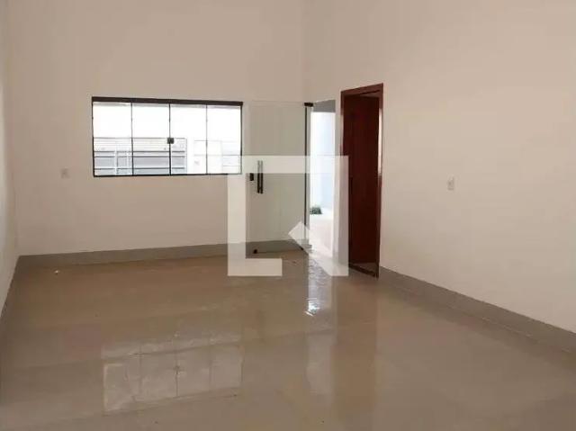 Casa / Sobrado para Locação em Aparecida de Goiânia/GO Cidade Satélite São Luiz 2 Quartos