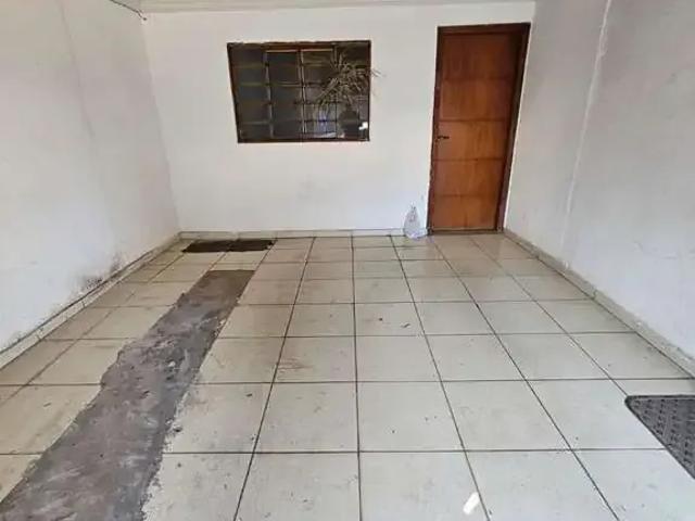 Casa / Sobrado para Locação em Aparecida de Goiânia/GO Cidade Satélite São Luiz 2 Quartos