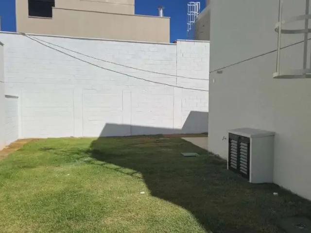 Casa / Sobrado para Locação em Aparecida de Goiânia/GO Jardins Marselha 3 Quartos
