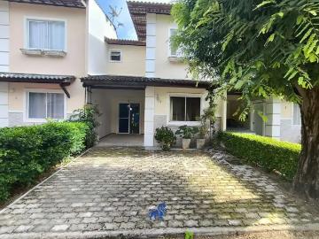 Casa / Sobrado para Locação em Aquiraz/CE Centro 3 Quartos