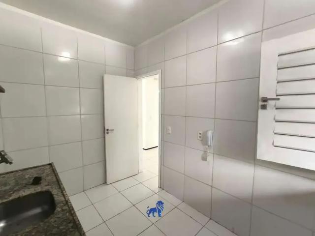 Casa / Sobrado para Locação em Aquiraz/CE Centro 3 Quartos