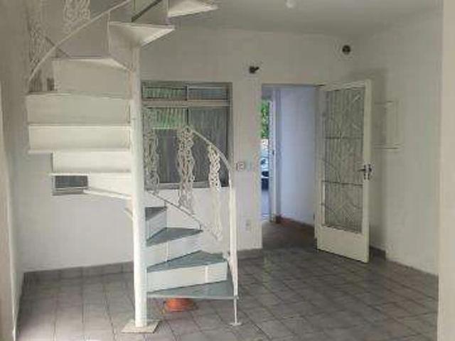 Casa / Sobrado para Locação em Arujá/SP Arujá Centro Residencial 3 Quartos