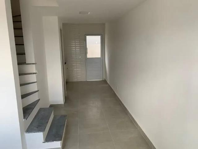 Casa / Sobrado para Locação em Arujá/SP Arujá Centro Residencial 2 Quartos