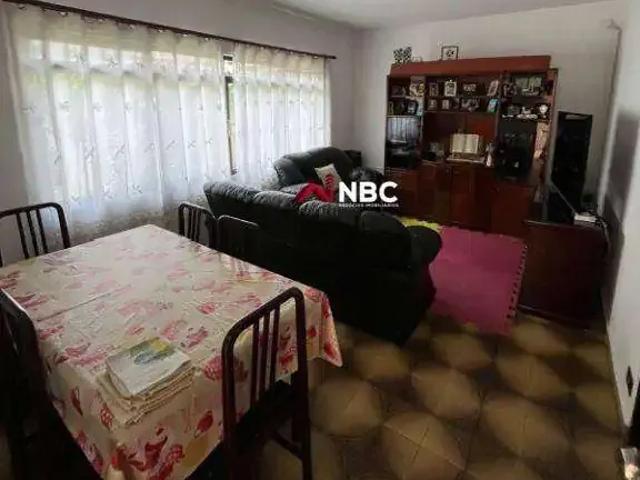 Casa / Sobrado para Locação em Arujá/SP Centro 3 Quartos