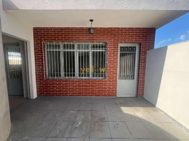 Casa / Sobrado para Locação em Arujá/SP Jardim Rincão 3 Quartos