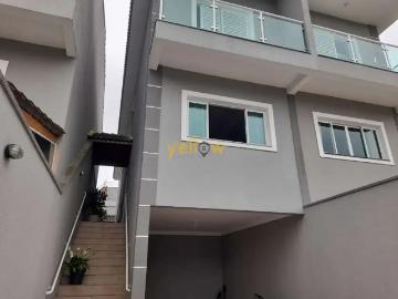 Casa / Sobrado para Locação em Arujá/SP Nossa Senhora do Carmo 3 Quartos