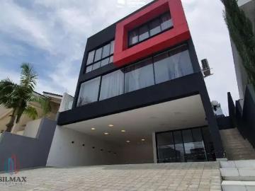 Casa / Sobrado para Locação em Arujá/SP Residencial Real Park 3 Quartos