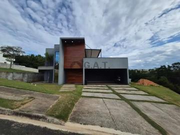Casa / Sobrado para Locação em Araçoiaba da Serra/SP Condomínio Village Ipanema 4 Quartos
