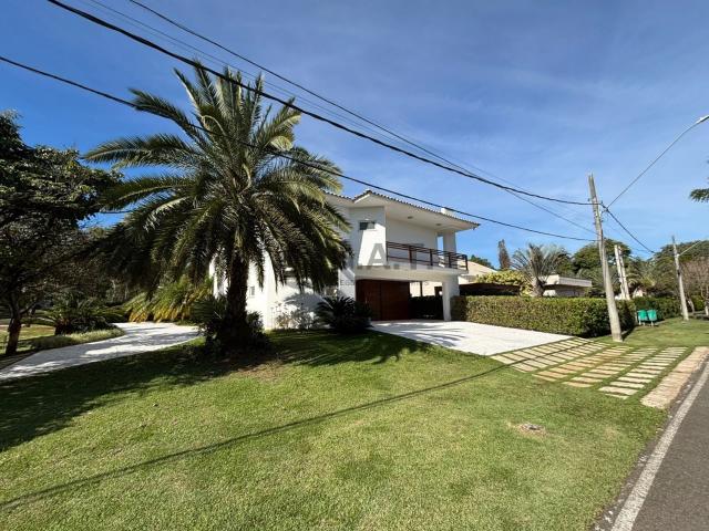 Casa / Sobrado para Locação em Araçoiaba da Serra/SP Lago Azul 4 Quartos