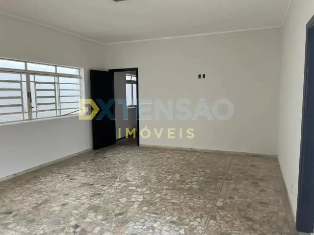 Casa / Sobrado para Locação em Araçatuba/SP Centro 3 Quartos