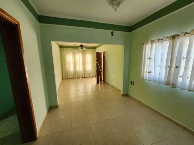 Casa / Sobrado para Locação em Araçatuba/SP Amizade 3 Quartos