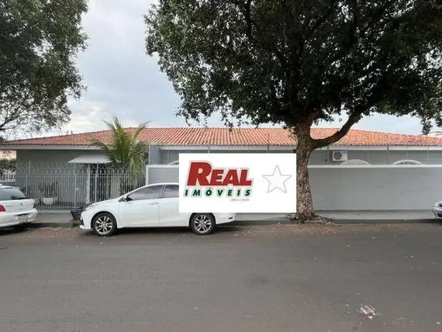 Casa / Sobrado para Locação em Araçatuba/SP Higienópolis 3 Quartos