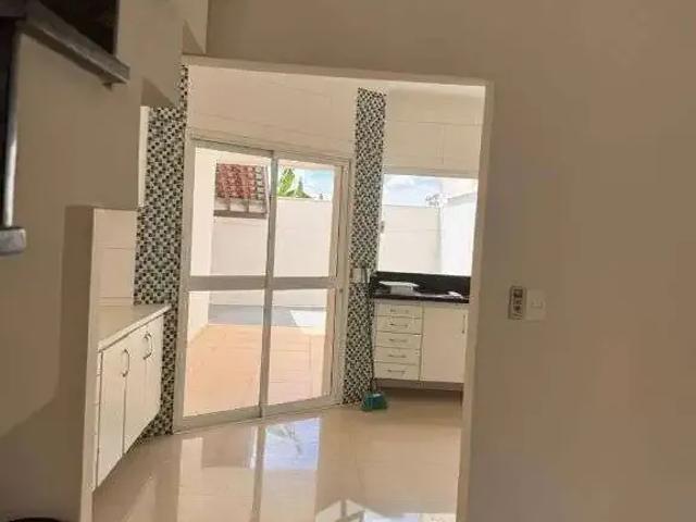 Casa / Sobrado para Locação em Araçatuba/SP Jardim Paulista 3 Quartos