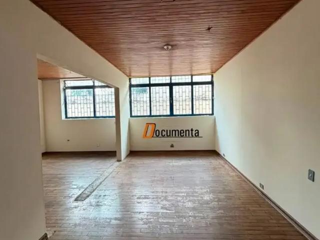 Casa / Sobrado para Locação em Araçatuba/SP Jardim Sumaré 5 Quartos