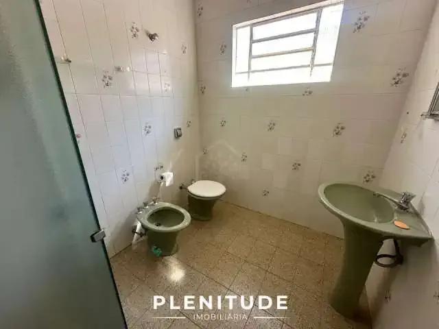 Casa / Sobrado para Locação em Araçatuba/SP Saudade 3 Quartos