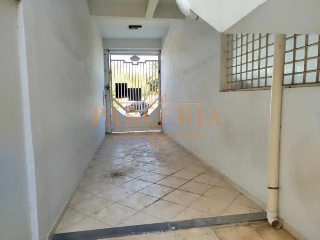 Casa / Sobrado para Locação em Araçatuba/SP Santana 4 Quartos
