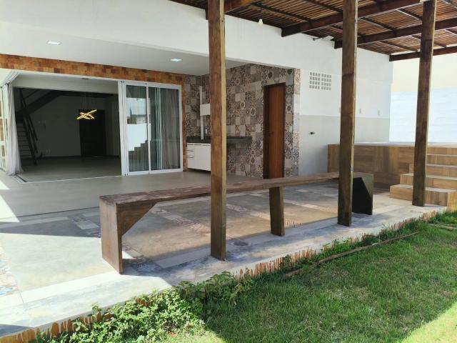 Casa / Sobrado para Locação em Aracaju/SE Aruana 4 Quartos