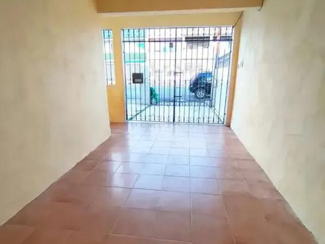 Casa / Sobrado para Locação em Aracaju/SE Bugio 3 Quartos