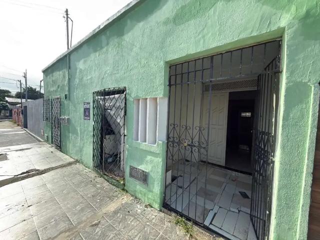 Casa / Sobrado para Locação em Aracaju/SE Farolândia 2 Quartos