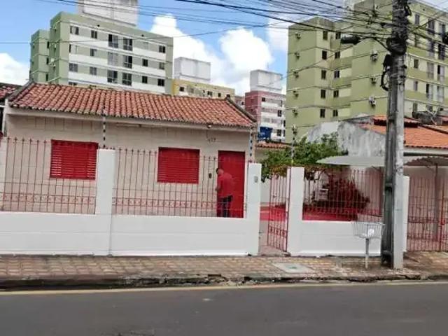 Casa / Sobrado para Locação em Aracaju/SE Luzia 4 Quartos