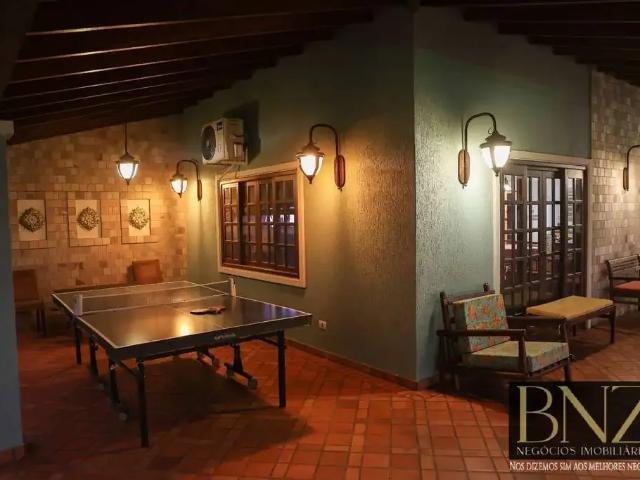 Casa / Sobrado para Locação em Arapongas/PR Parque Monterrey 4 Quartos