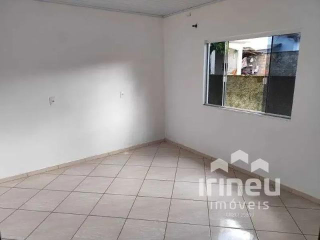 Casa / Sobrado para Locação em Araquari/SC Itinga 4 Quartos