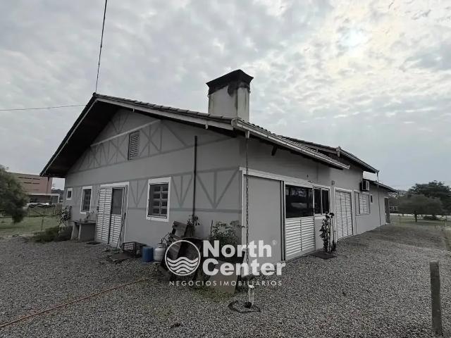 Casa / Sobrado para Locação em Araquari/SC Rainha 2 Quartos