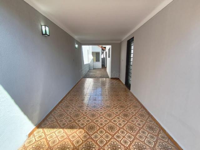 Casa / Sobrado para Locação em Araraquara/SP Centro 4 Quartos