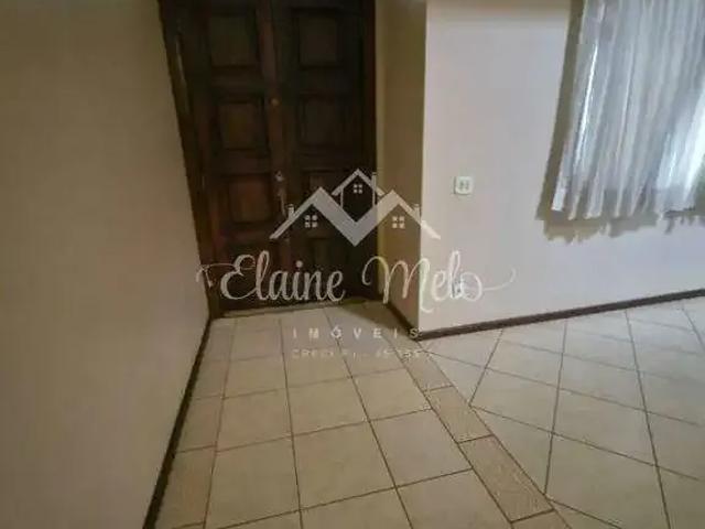 Casa / Sobrado para Locação em Araraquara/SP Centro 4 Quartos