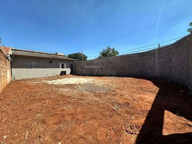 Casa / Sobrado para Locação em Araraquara/SP Jardim Adalberto Frederico de Oliveira Roxo I 1 Quartos