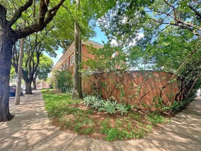 Casa / Sobrado para Locação em Araraquara/SP Jardim Primavera 7 Quartos