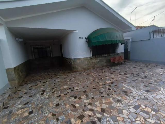 Casa / Sobrado para Locação em Araraquara/SP Jardim Santa Angelina 2 Quartos