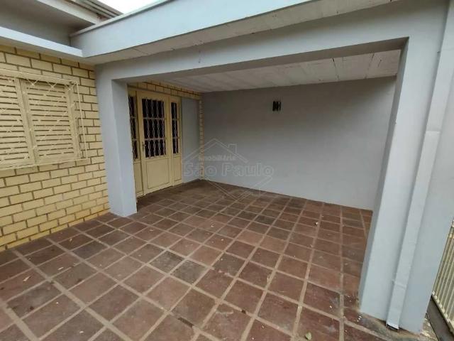 Casa / Sobrado para Locação em Araraquara/SP São Geraldo 2 Quartos
