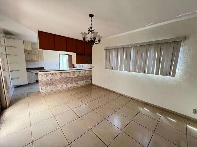 Casa / Sobrado para Locação em Araraquara/SP São José 3 Quartos