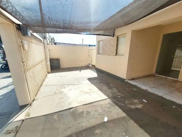 Casa / Sobrado para Locação em Araraquara/SP Vila Cidade Industrial Vila Xavier 3 Quartos