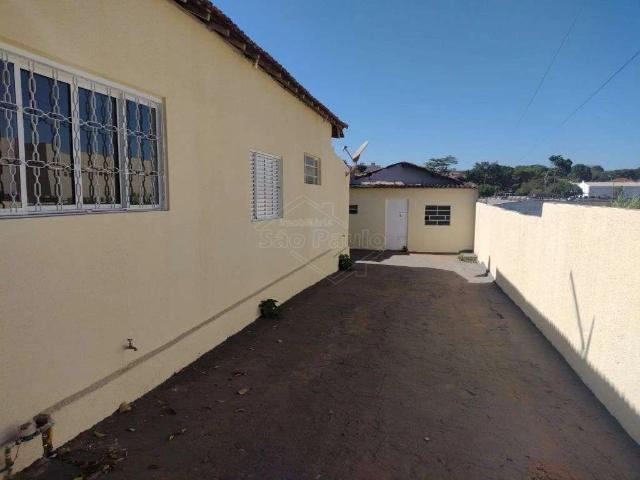 Casa / Sobrado para Locação em Araraquara/SP Vila Ferroviária 3 Quartos