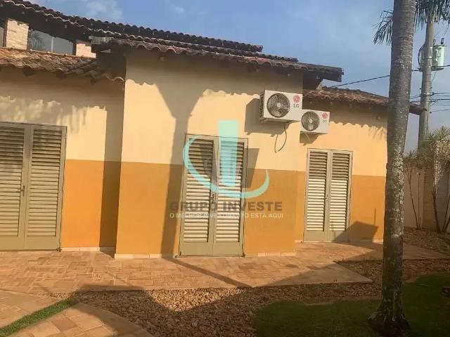 Casa / Sobrado para Locação em Araraquara/SP Vila Harmonia 4 Quartos