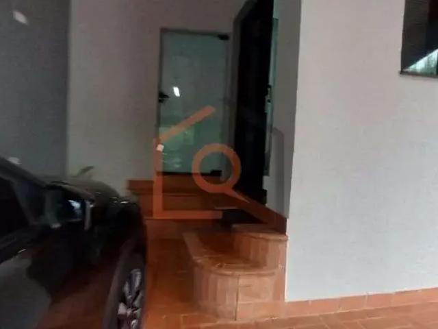 Casa / Sobrado para Locação em Araraquara/SP Vila José Bonifácio 3 Quartos