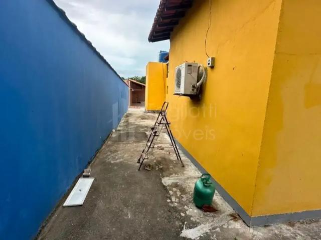 Casa / Sobrado para Locação em Araruama/RJ Coqueiral 4 Quartos