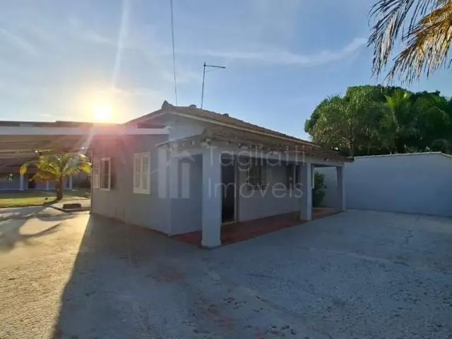 Casa / Sobrado para Locação em Araruama/RJ Coqueiral 5 Quartos