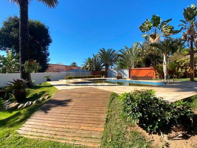 Casa / Sobrado para Locação em Araruama/RJ Haway 4 Quartos