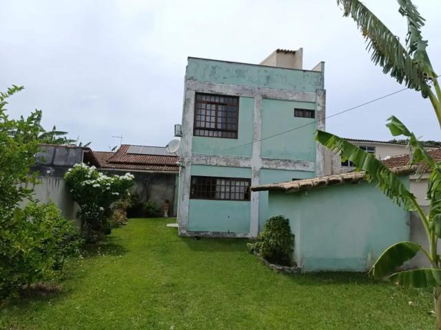 Casa / Sobrado para Locação em Araruama/RJ Parati