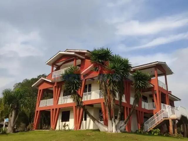 Casa / Sobrado para Locação em Araucária/PR Faxinal 9 Quartos