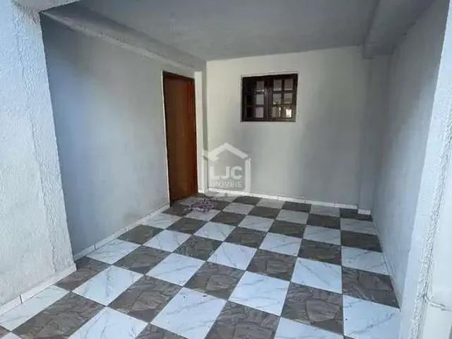 Casa / Sobrado para Locação em Araucária/PR Iguaçu 4 Quartos