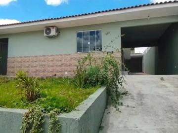 Casa / Sobrado para Locação em Araucária/PR Iguaçu 5 Quartos