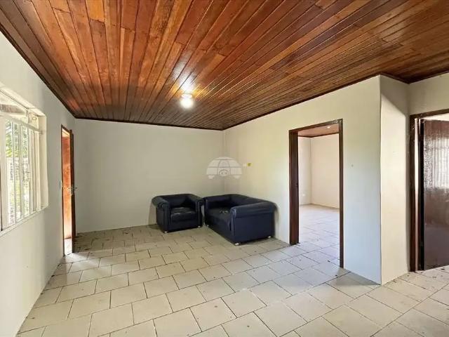 Casa / Sobrado para Locação em Araucária/PR Porto das Laranjeiras 2 Quartos