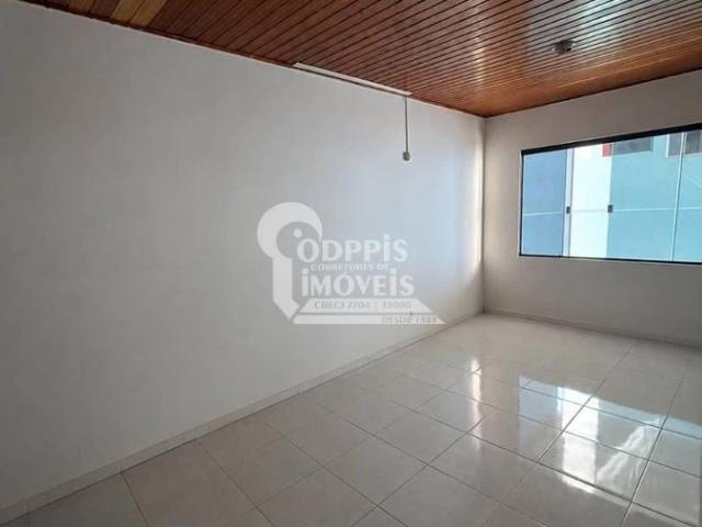 Casa / Sobrado para Locação em Araucária/PR Porto das Laranjeiras 2 Quartos