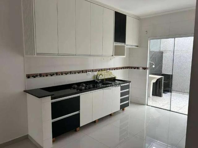 Casa / Sobrado para Locação em Araucária/PR Tindiquera 3 Quartos