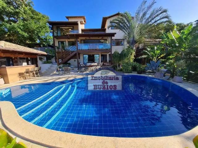 Casa / Sobrado para Locação em Armação dos Búzios/RJ Ferradura 4 Quartos