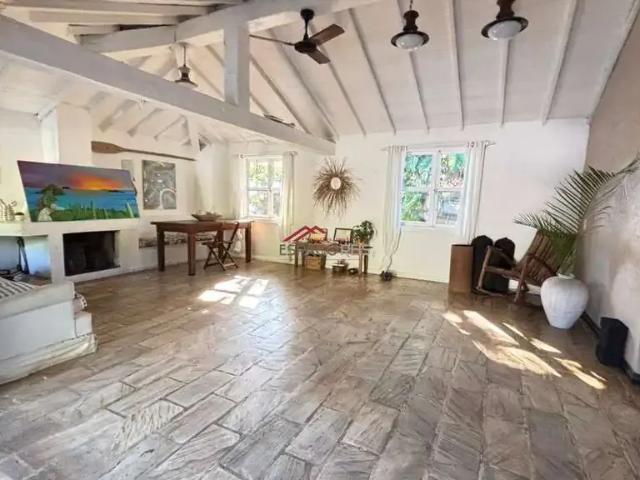 Casa / Sobrado para Locação em Armação dos Búzios/RJ Marina 6 Quartos